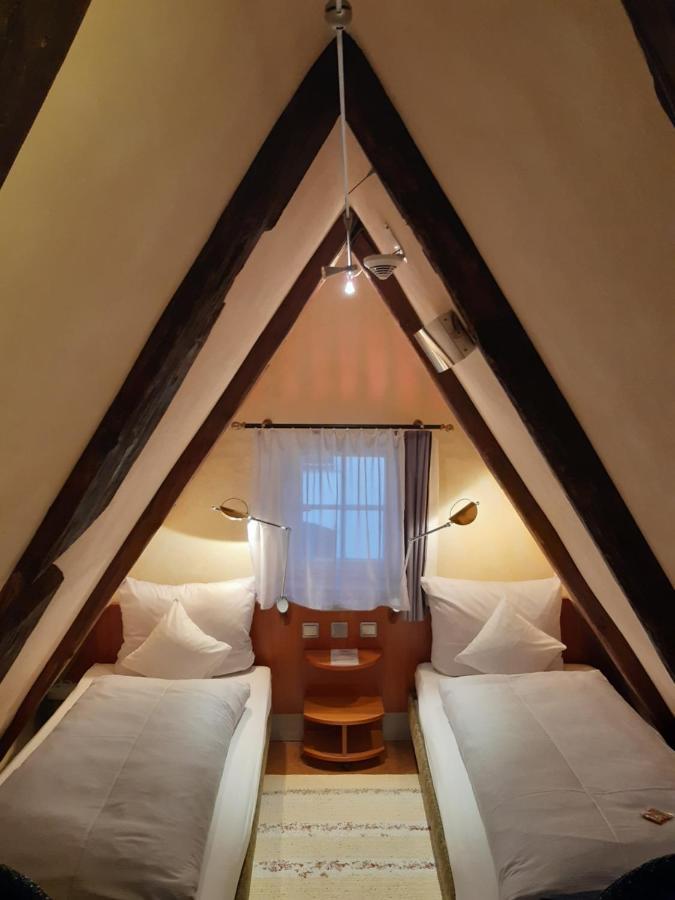 Schiefes Haus Hotel *